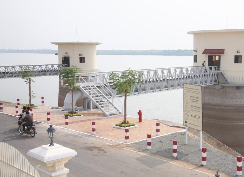 PPWSA shares fall below KHR4,000 for first time