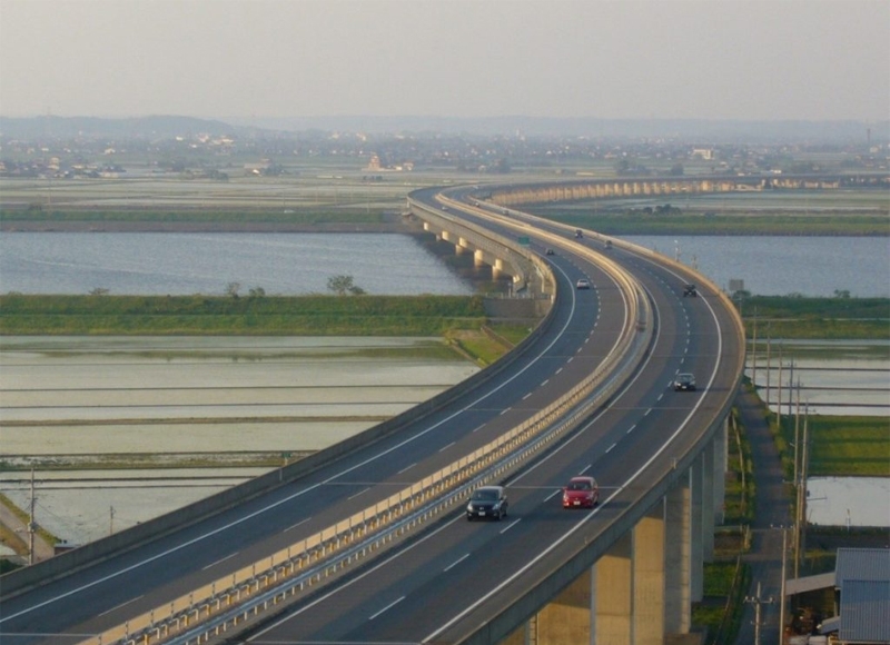 The 150 prioritized infrastructure projects in Cambodia require $30 billion