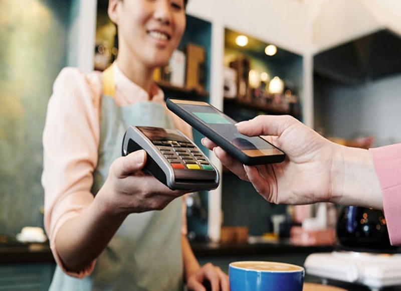 Cambodia explores electronic payment methods for Chinese visitors