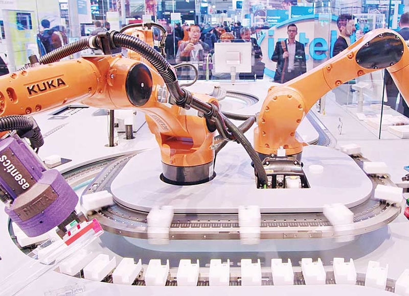 PM announces intentions to create high-tech, environmentally friendly SEZs