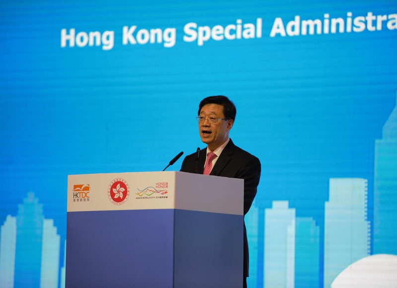 Hong Kong enhances collaboration with Cambodia: 13 MoUs signed to boost business opportunities and promote mutual economic growth