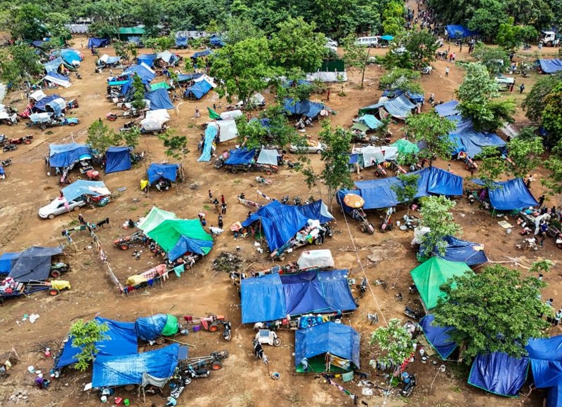 Cambodian banks directed to forgive loans up to $20K for fallen soldiers' families, pause payments for military and refugees