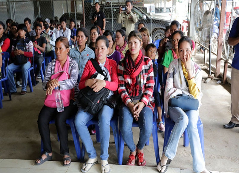 Cambodia launches 1297 hotline to aid returning workers, strengthen economy
